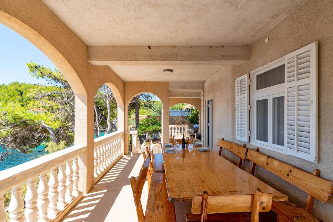 Apartment Apartments By The Sea Cove Zaglav, Korcula - 12208